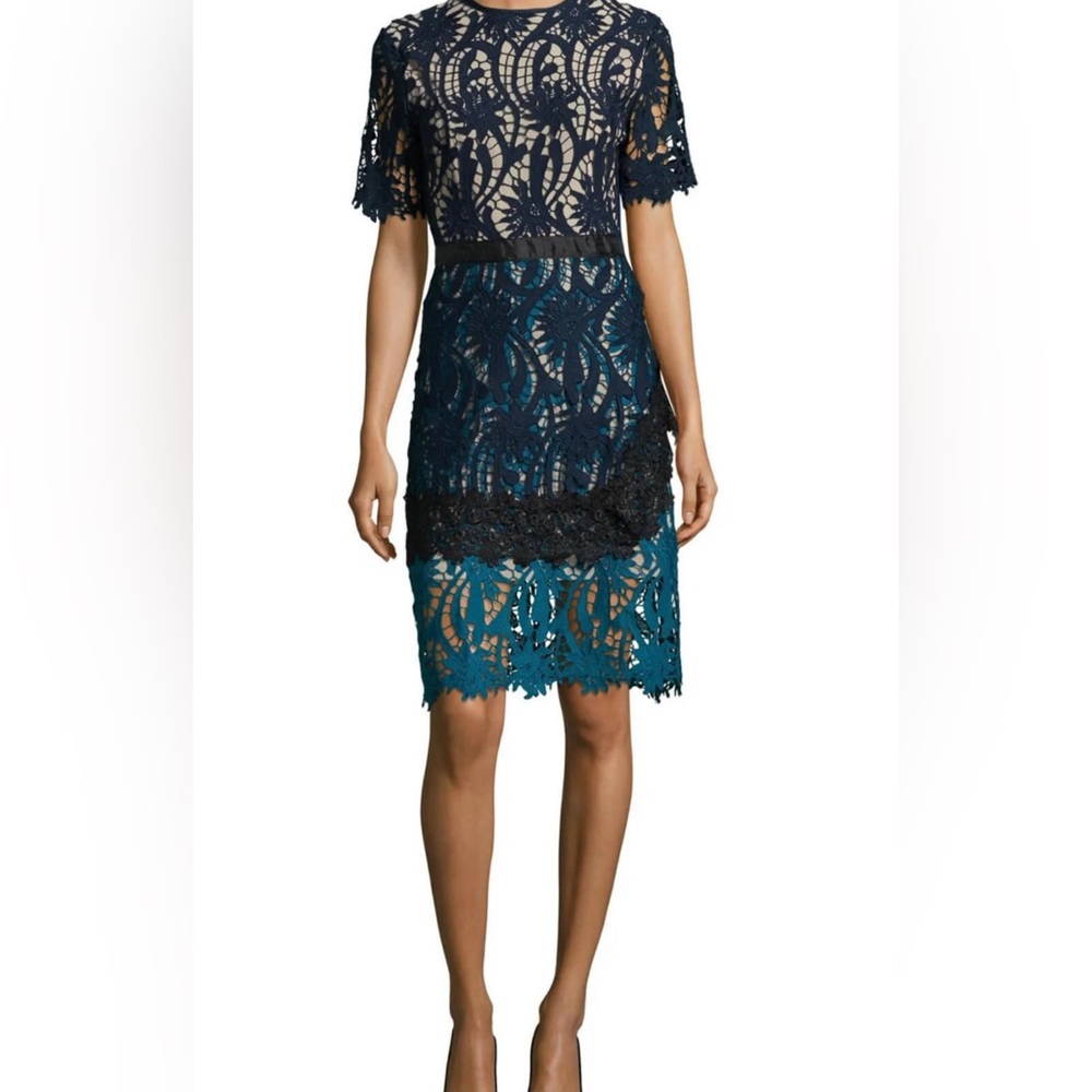 Color Blocking Lace Dress